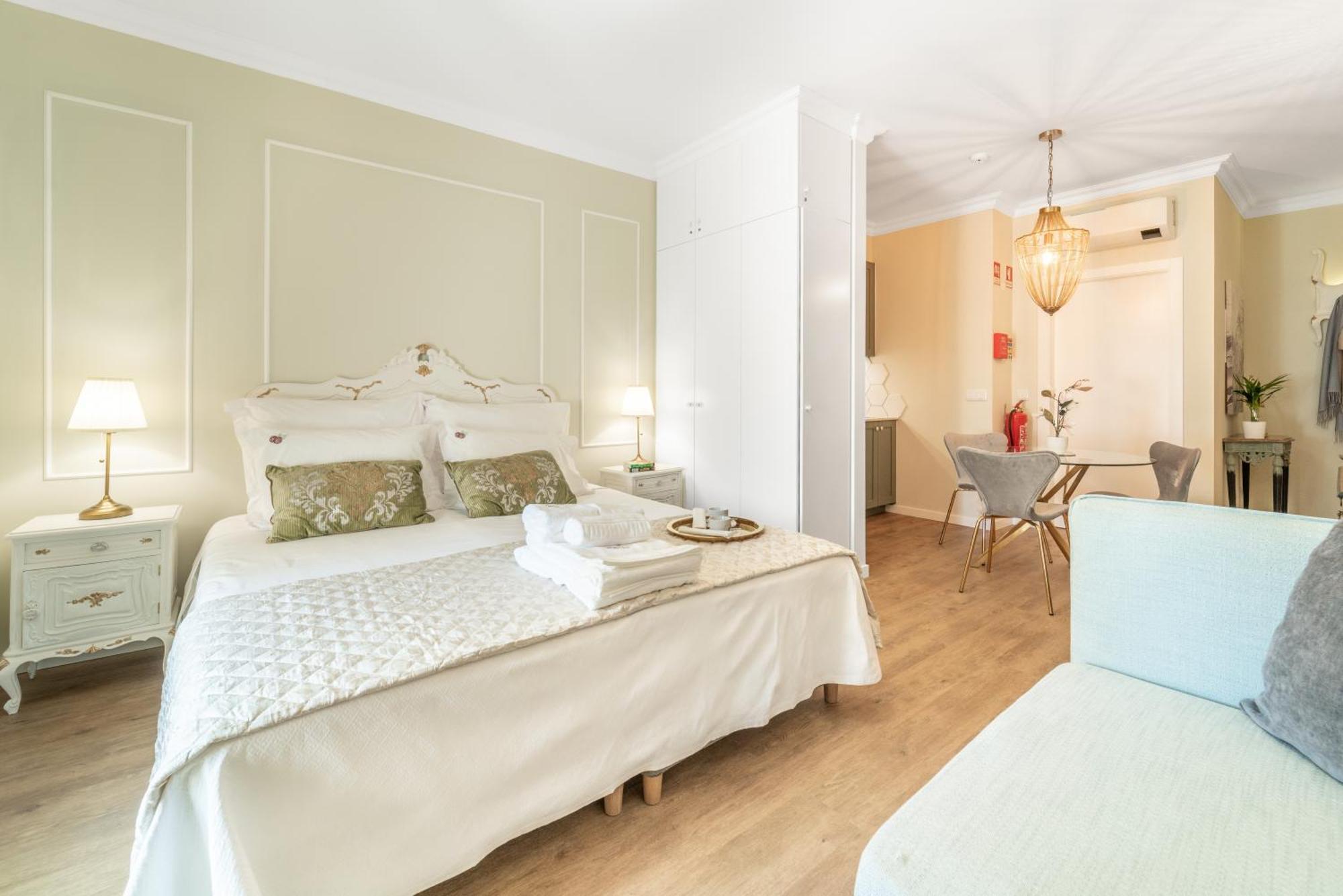7 Styles Apartments By Raspberry Cascade FAO Rom bilde